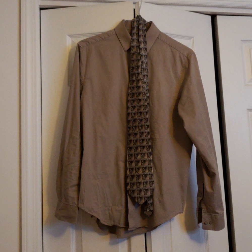Calvin Klein slim fit shirt & Pierre Cardin tie